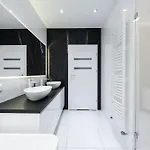 White Luxury Apartment