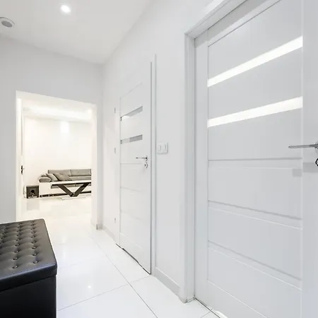 White Luxury * カトヴィツェ