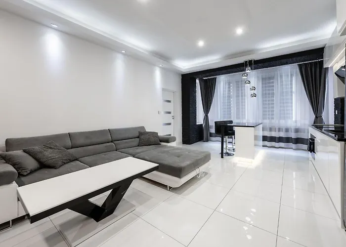 White Luxury * Katoviçe